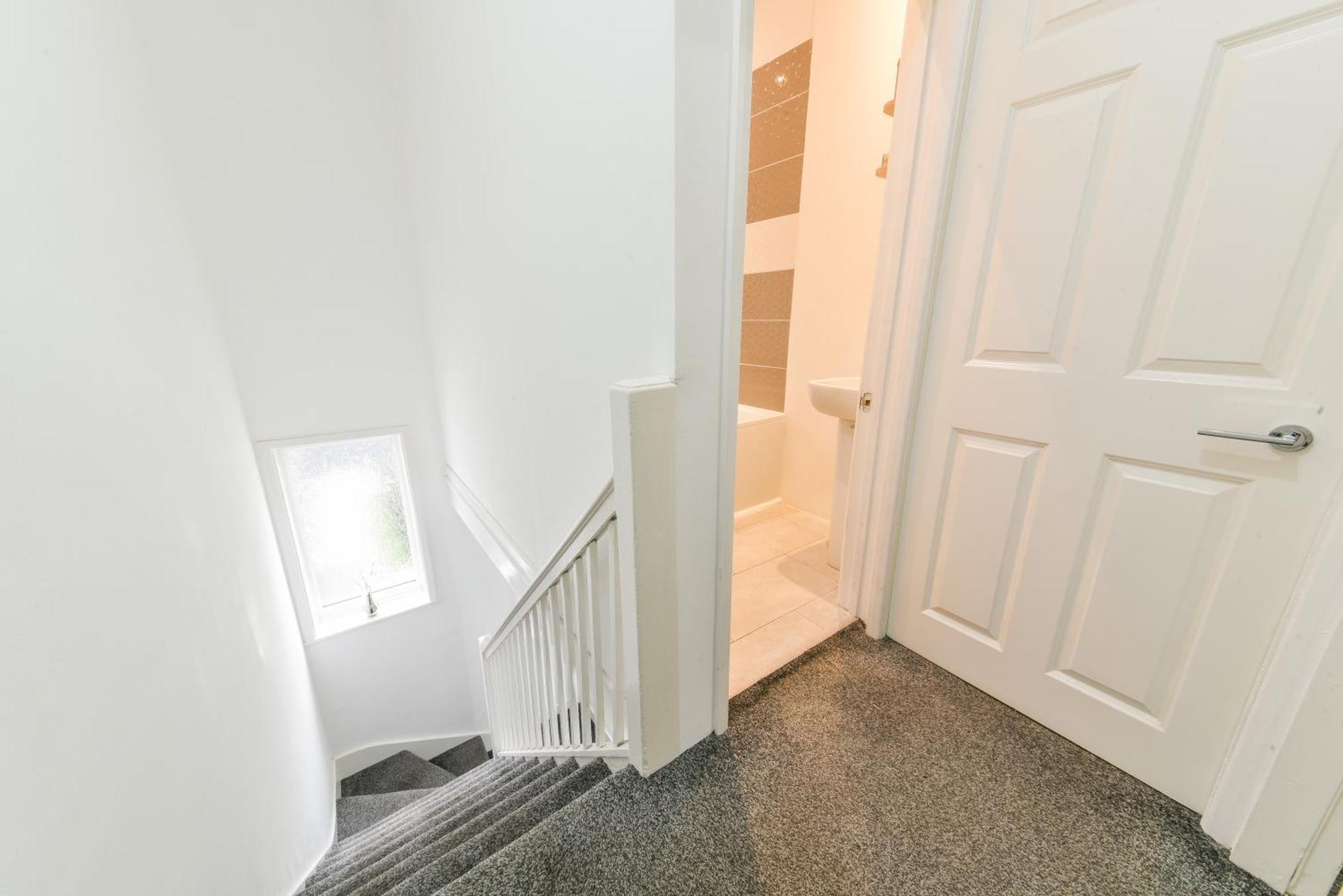 Bromley Serviced - Beckenham Place Park - - 2 Bed House - Free Parking - 2 Beds 1 Sofabed Apartament