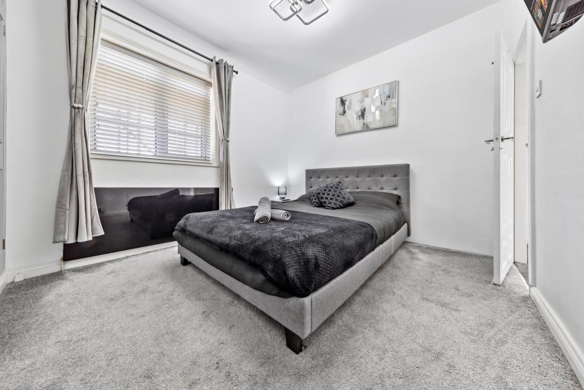 Bromley Serviced - Beckenham Place Park - - 2 Bed House - Free Parking - 2 Beds 1 Sofabed * Londra